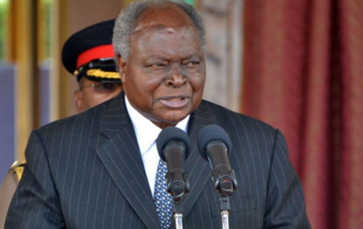 Former President Mwai Kibaki is dead, President Uhuru Kenyatta announces
