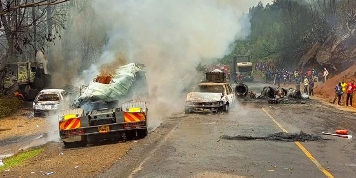 Lorry Carrying Gas Cylinders Explodes in the Middle of Busy Highway