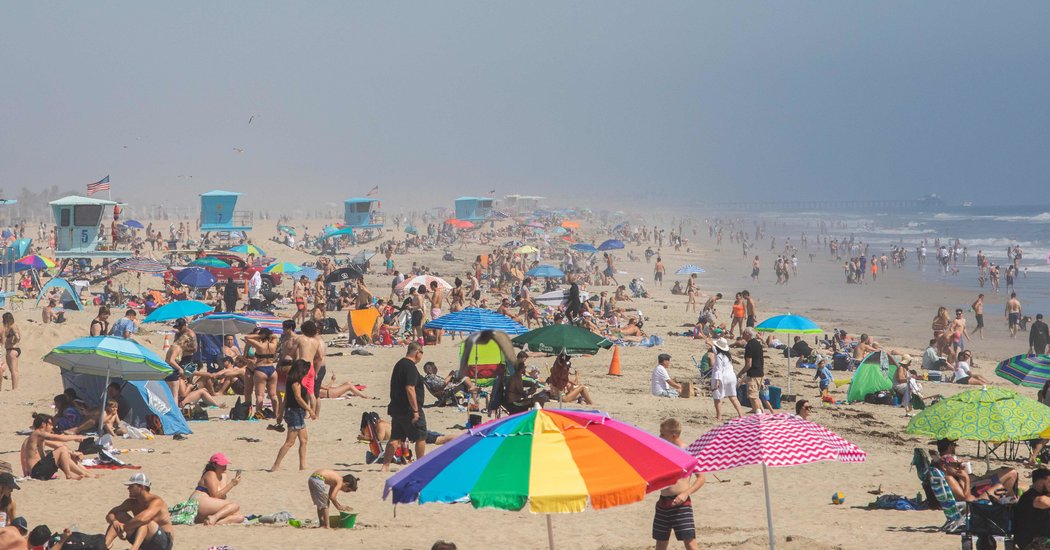California Beaches: A (Photo) Study in Contrasts