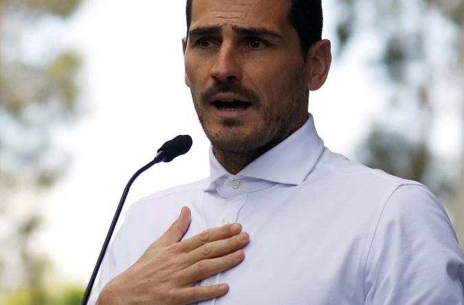 Iker Casillas bids discreet farewell to Porto : The standard Sports