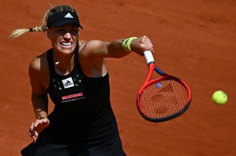 Alcaraz, Zverev pull off French Open escapes as Nadal, Djokovic cruise