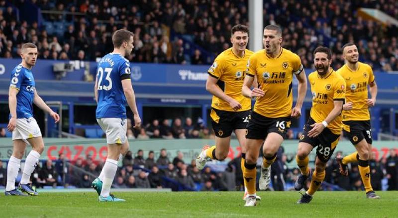 Everton 0 - 1 Wolves: Lampard urges Everton to stick together in relegation fight : The standard Sports