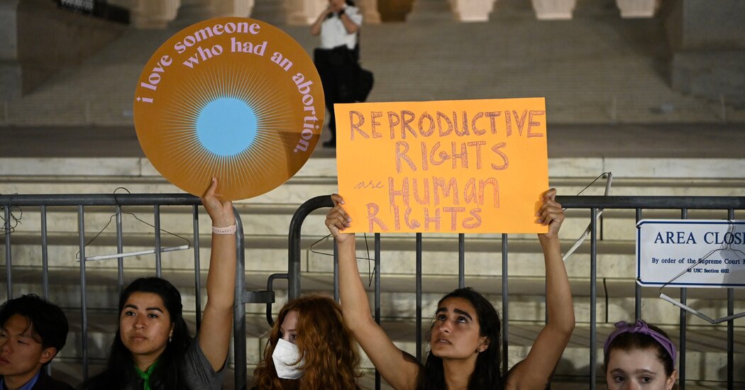Opinion | Reversing Roe v. Wade: What It Would Mean for Women, and the Court’s Credibility