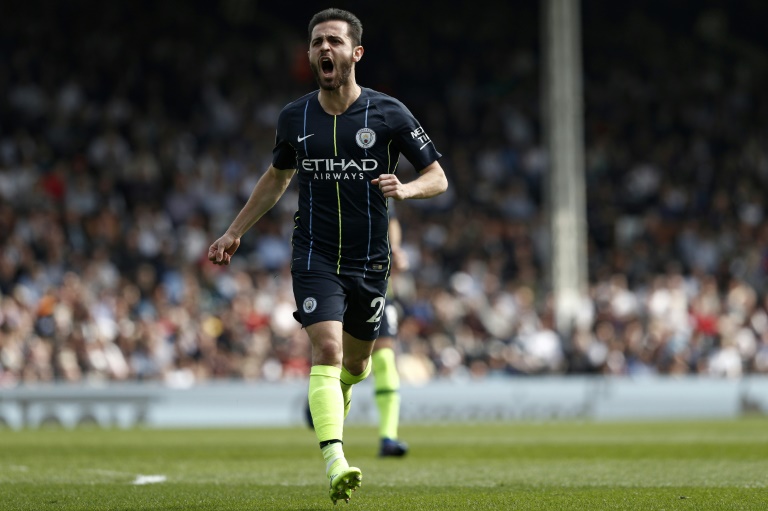 Man City back on top, Huddersfield equal record for earliest relegation