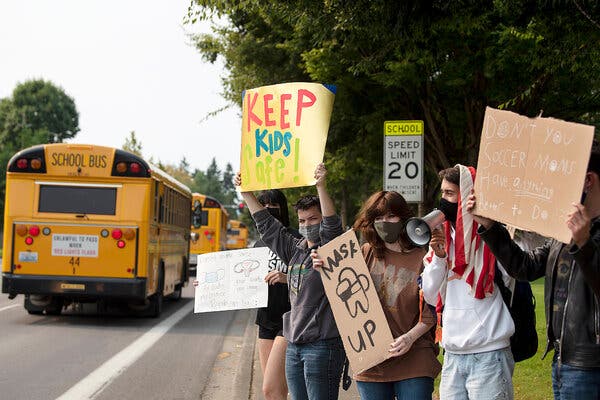 Students at Skyview High School in Vancouver, Wash., showing support for masks on Tuesday. An anti-mask protest last week resulted in a lockdown at the school.