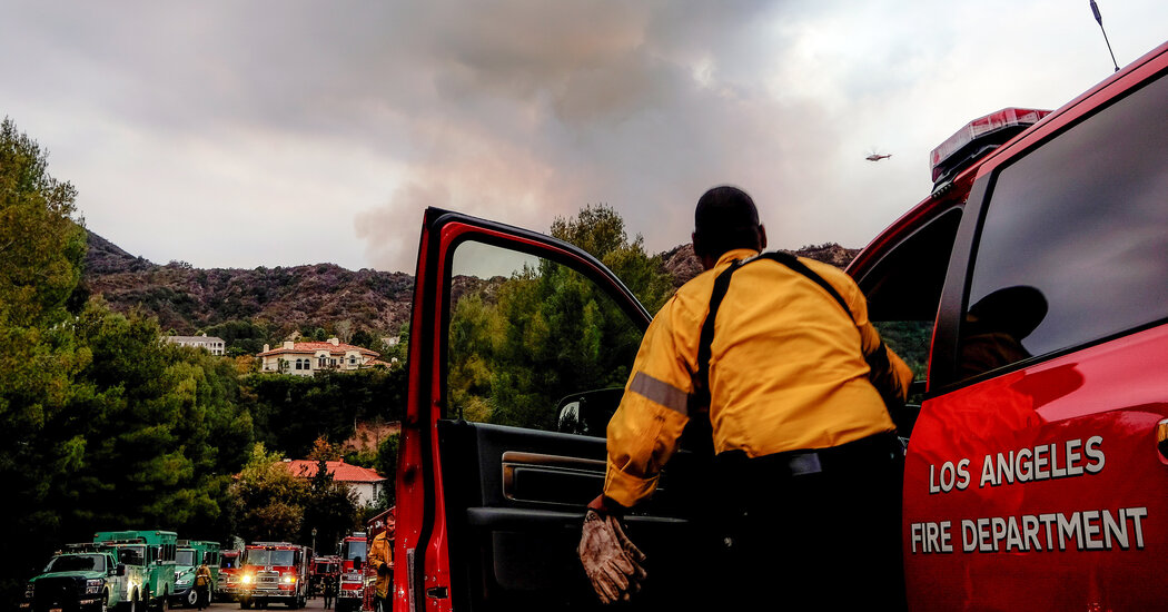 Palisades Fire: One Evacuation Order Lifted Near Los Angeles