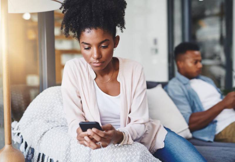 Is your partner having an emotional affair? Eve woman