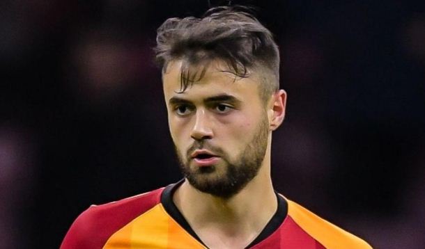 Turkish international footballer Ahmet Calik dies in horror motorway car crash : The standard Sports