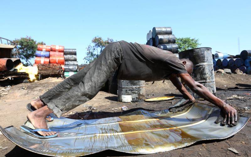 Stagnant salaries and food loans make for gloomy Labour Day