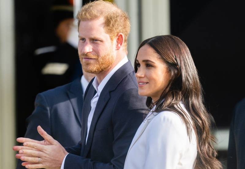 Prince Harry and Meghan return to the UK Eve woman