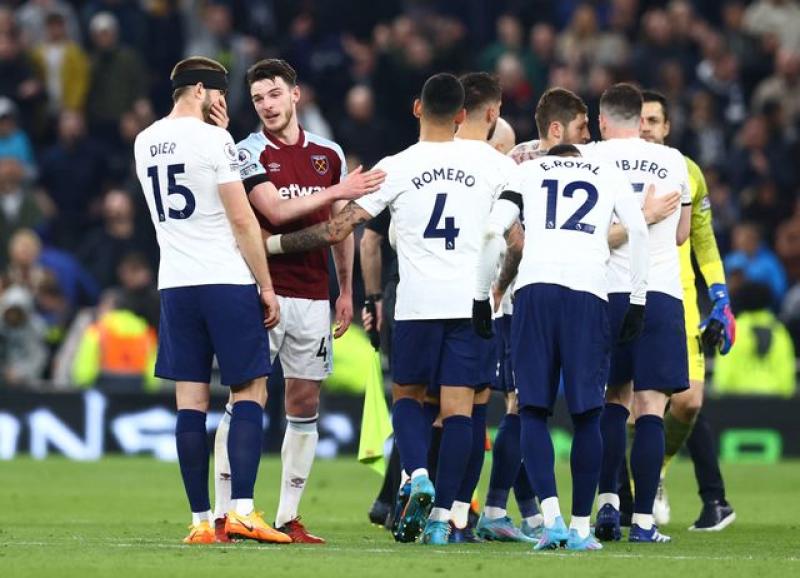 Son double shoots Spurs into fifth with 3-1 win over West Ham : The standard Sports