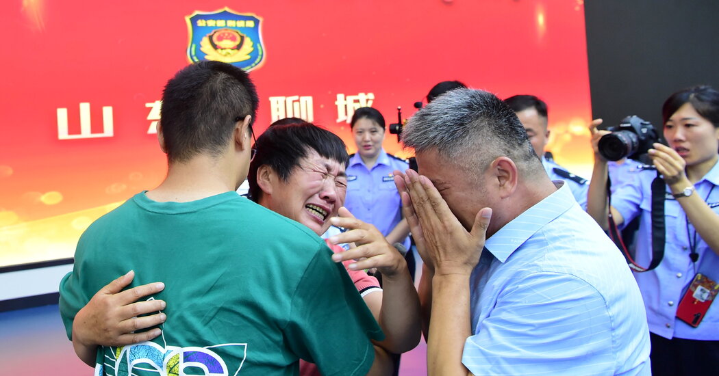Parents Who Never Stopped Searching Reunite With Son Abducted 24 Years Ago