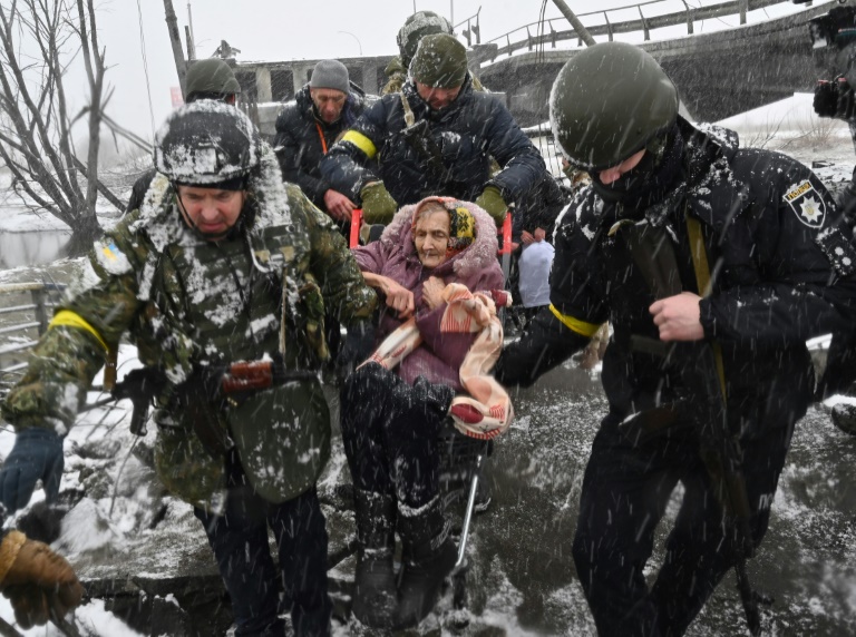 Russian forces close in on Kyiv on eve of talks » Capital News