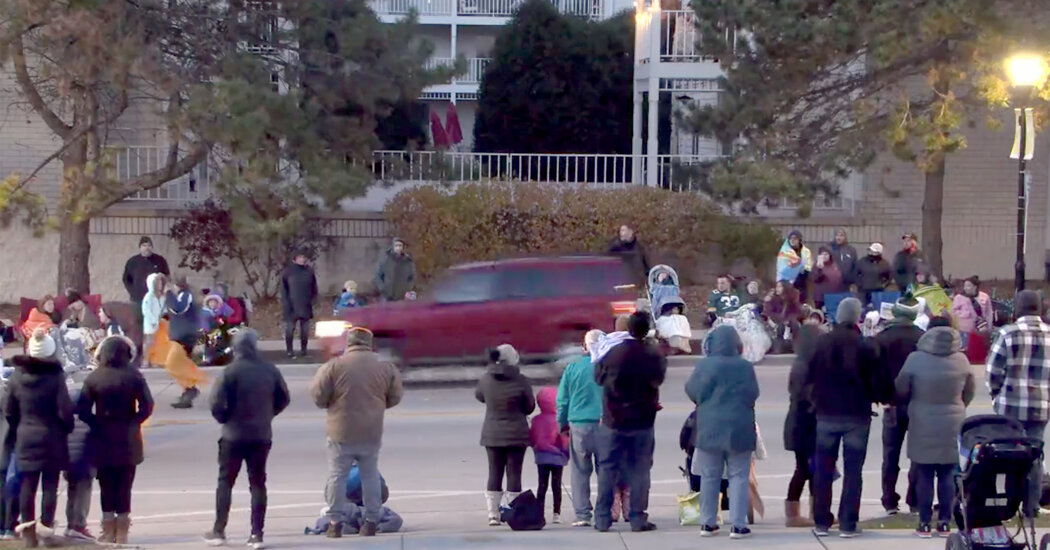 Driver Plows S.U.V. Into Holiday Parade in Wisconsin