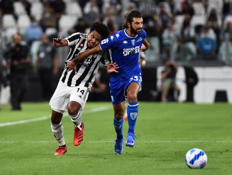 August 28, 2021 Juventus' Weston McKennie in action with Empoli's Sebastiano Luperto REUTERS