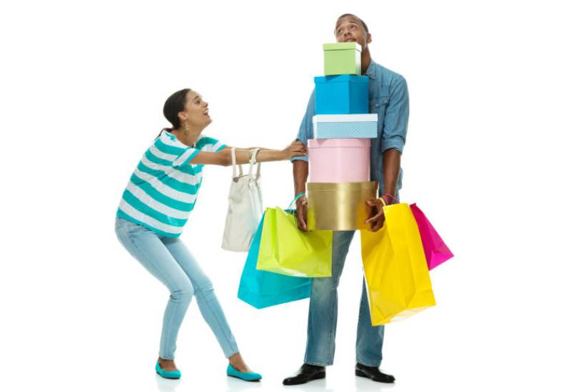 What you need to know when shopping online Eve woman