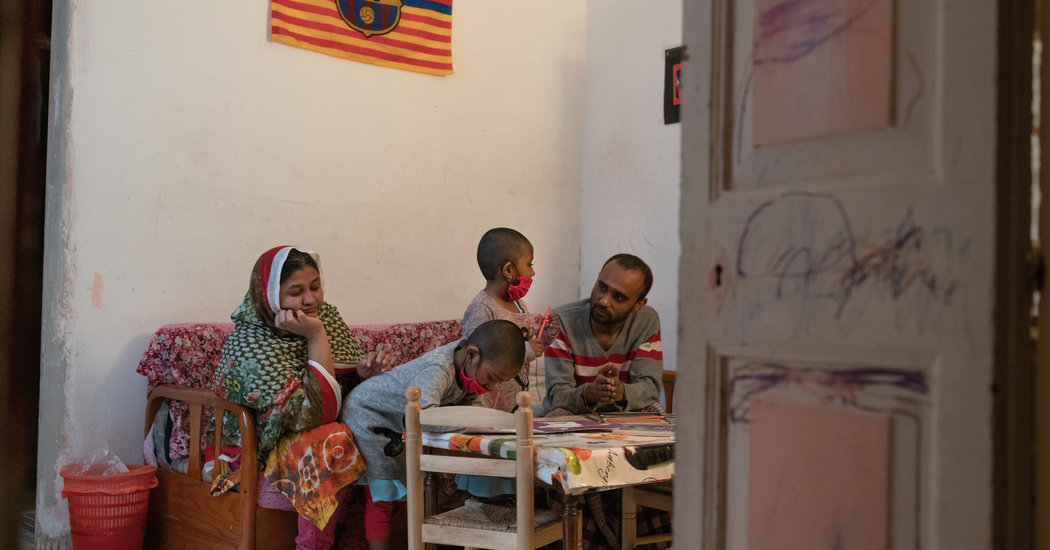 In Spain, a Call to ‘Free Our Children’ From Coronavirus Confinement