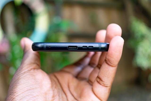 Nokia 6.1 Plus Bottom