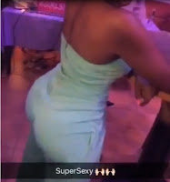 LADY’s big derriere causes commotion in a club, You should see how she was playing around with it(VIDEO)