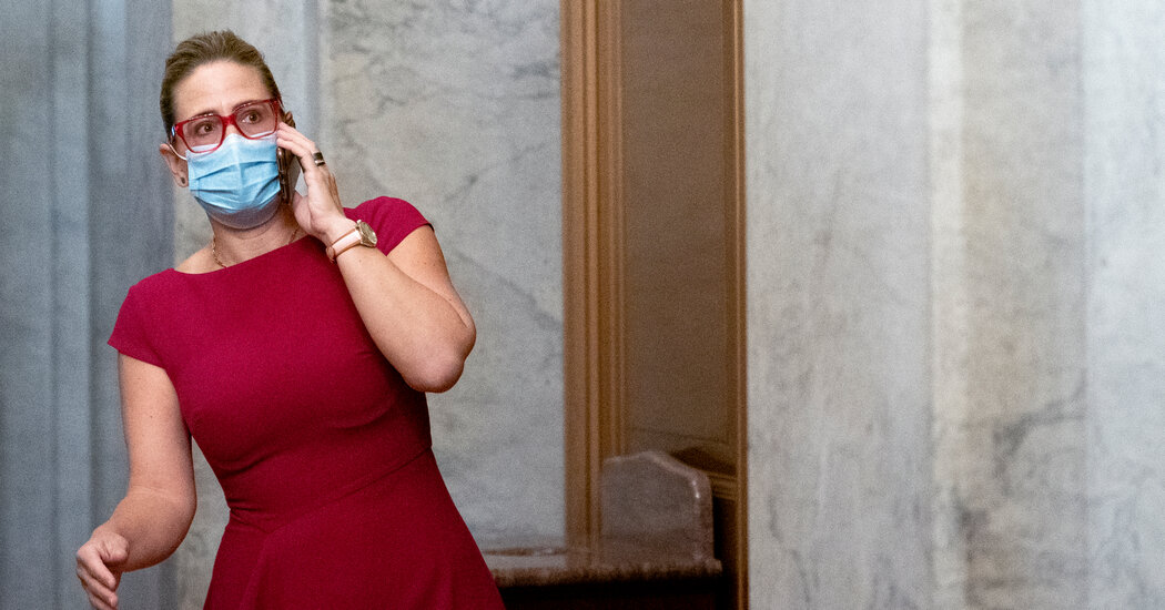 Kyrsten Sinema Wants to Cut $100 Billion in Proposed Climate Funds, Sources Say