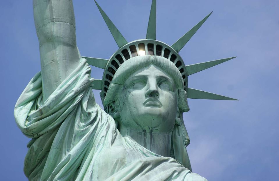 How The Statue of Liberty Went from Brown to Green