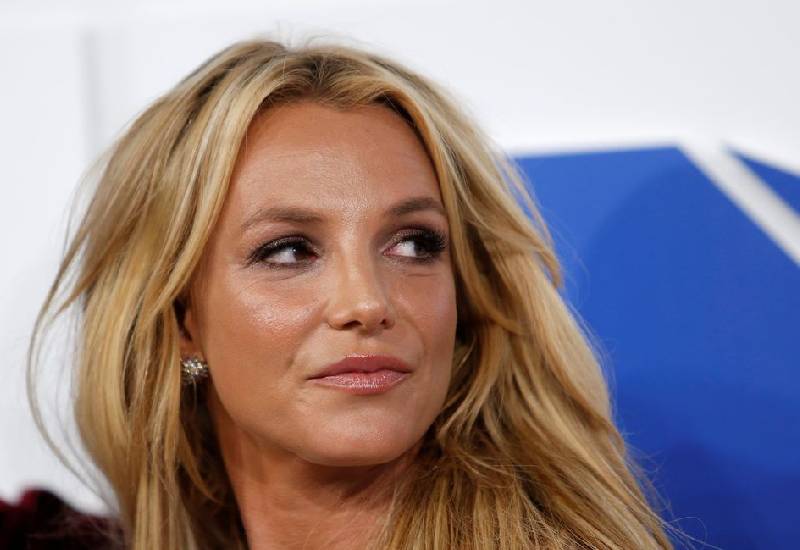 Britney Spears' dad to relinquish control of her Sh6.58 billion estate Eve woman