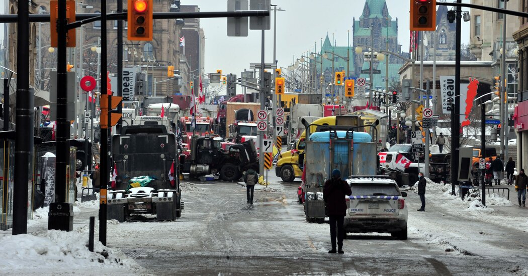 Canada Protests Live Updates: Blockade at U.S.-Canada Border Continues