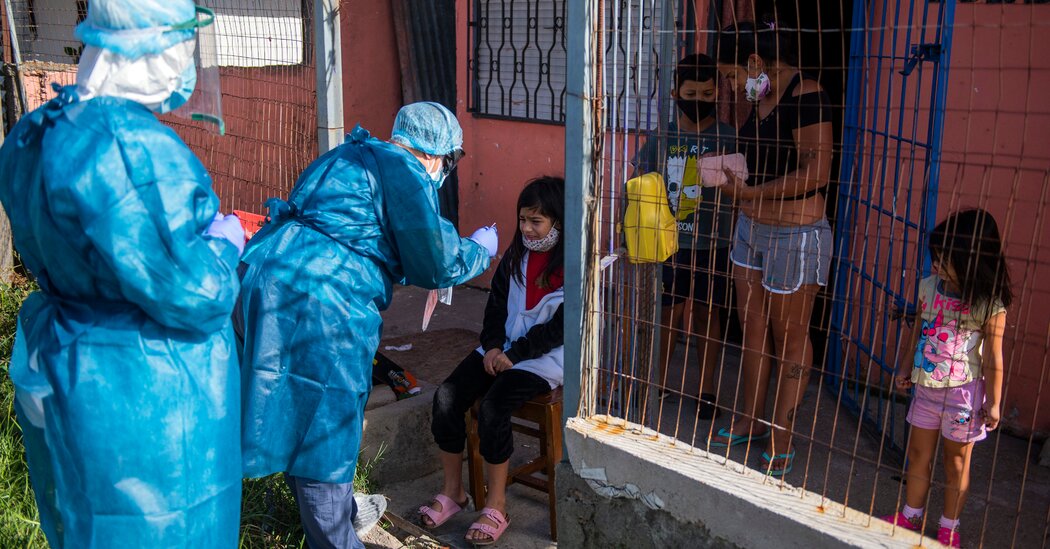 Seeking Covid Pills, Poor Nations Fear Repeat of AIDS Crisis