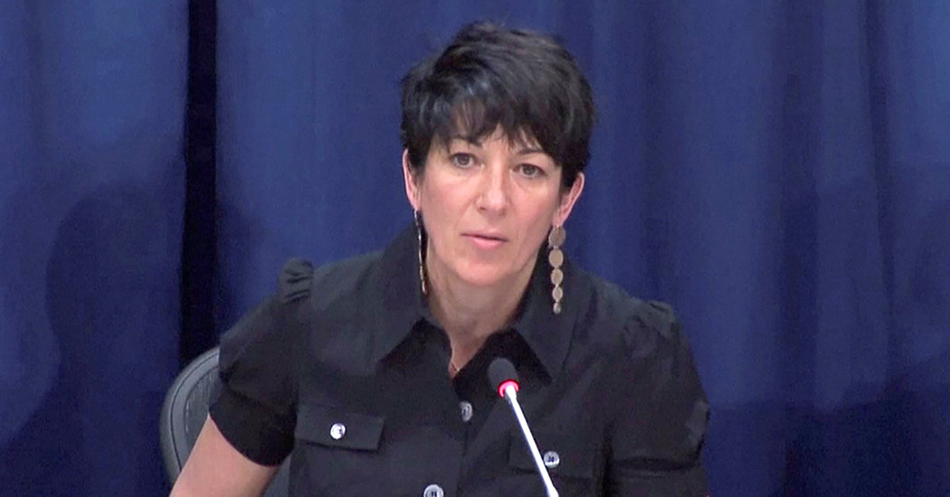 Ghislaine Maxwell Tried to Hide When F.B.I. Knocked, Prosecutors Say