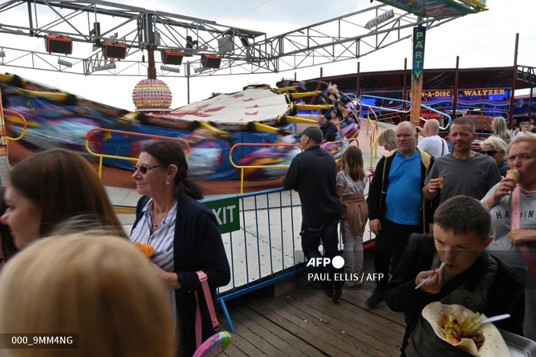 Domestic tourism boom gives UK seaside new lease of life