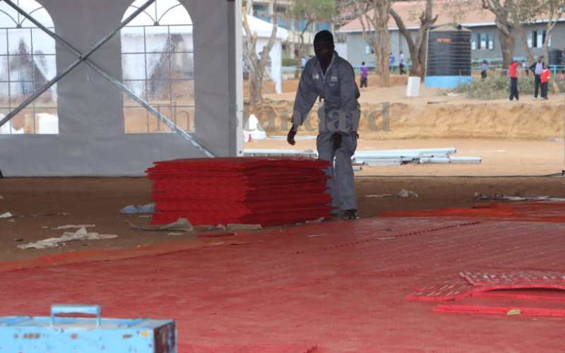 Traders counting losses 2 weeks after cancelled governors meeting