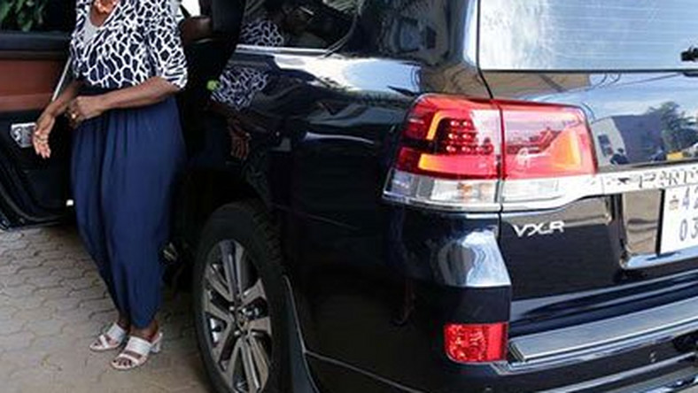 How wife controls Nyong’o, runs county show solo – Weekly Citizen