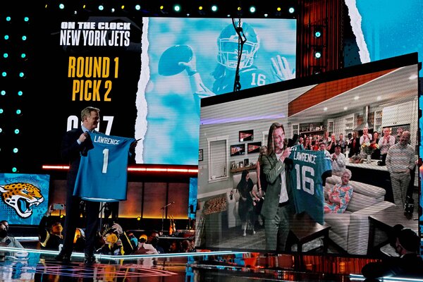 NFL Draft Live 2021 Pick by Pick Updates: Trey Lance to 49ers, Zach Wilson and Aaron Rodgers