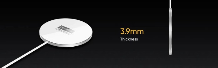 15W MagDart Charger from realme 
