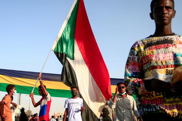 Tear gas fired as thousands march in Sudan in anti-coup rallies » Capital News