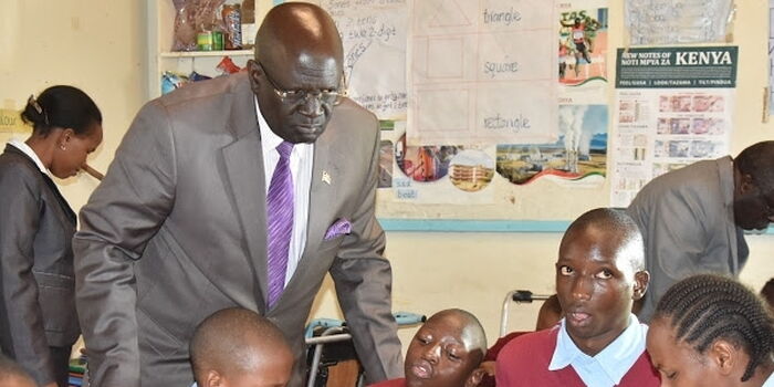 Slum Resident Innovates System That Can Solve Back-to-School Stalemate