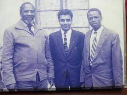 Founding president Jomo Kenyatta (left) posing alongside Jashbhai Motibhai Desai (centre) 