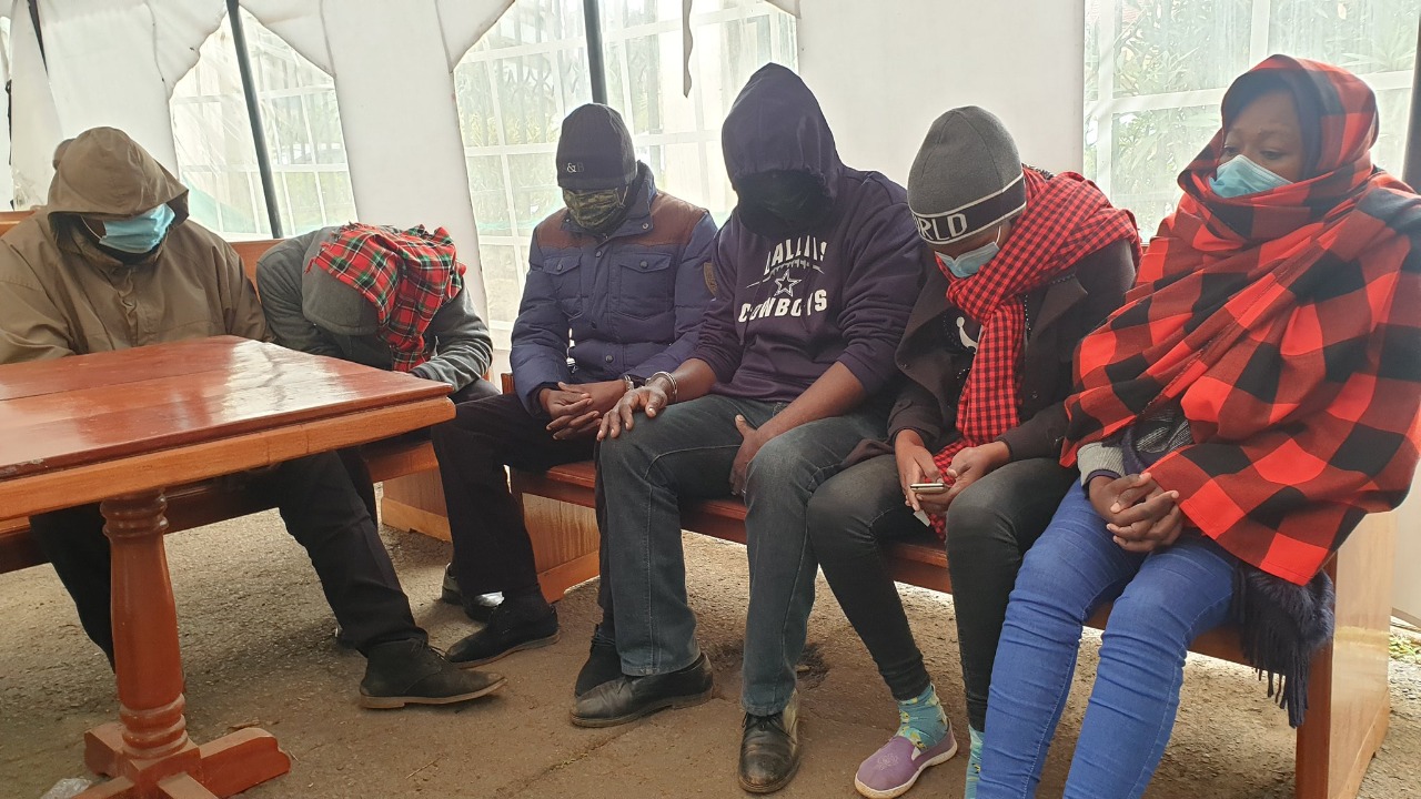 6 Kenyan police officers charged with murder of 2 Embu brothers » Capital News