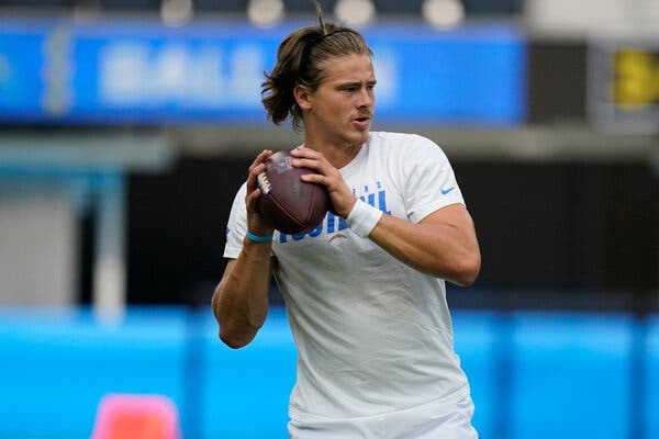 Justin Herbert finished the 2020 season with the most passing touchdowns (31) and completions (396) of any rookie in league history.