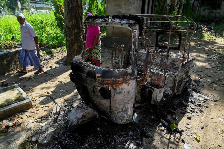 Fresh protests rock Sri Lanka after police killing » Capital News