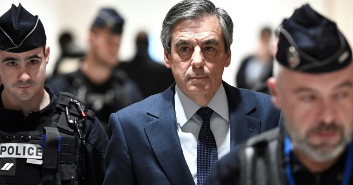 Fraud ruling looms for former French PM Fillon [ARTICLE]
