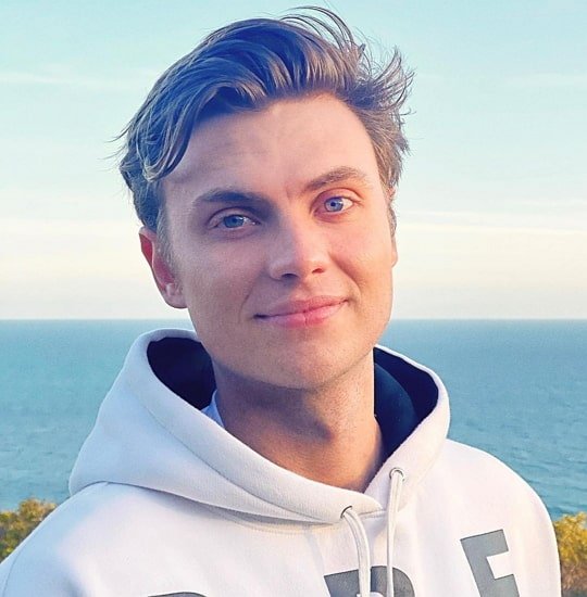 carter sharer biography