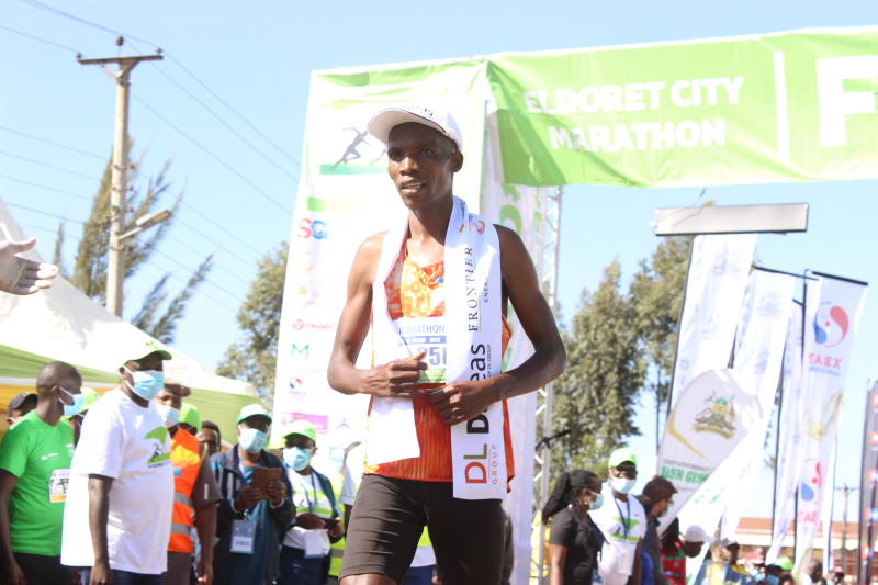 Kipchirchir urges athletes on, as he bows out of Eldoret race : The standard Sports