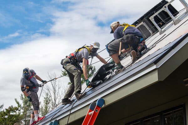 Tesla has been losing market share even as demand for rooftop solar power has grown.