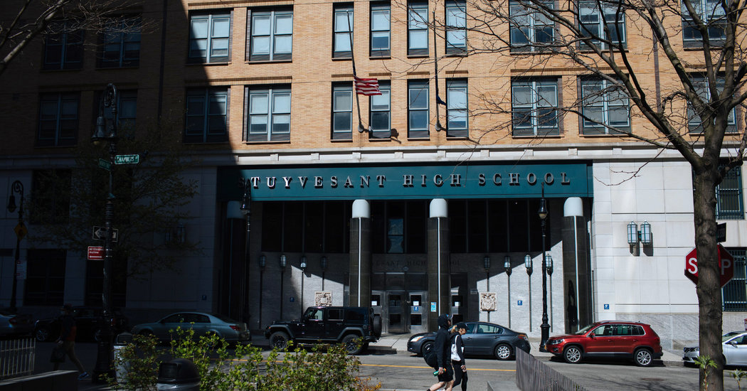 Should the Virus Mean Straight A’s for Everyone?