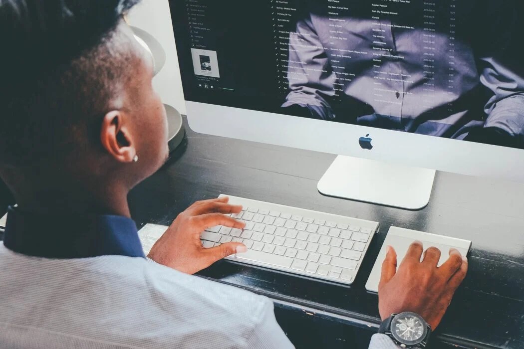 Internet Society Foundation Launches $200,000 BOLT Grant For Teams Addressing Connectivity Gap