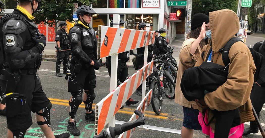 Police Are Clearing Seattle’s Protest ‘Autonomous Zone’