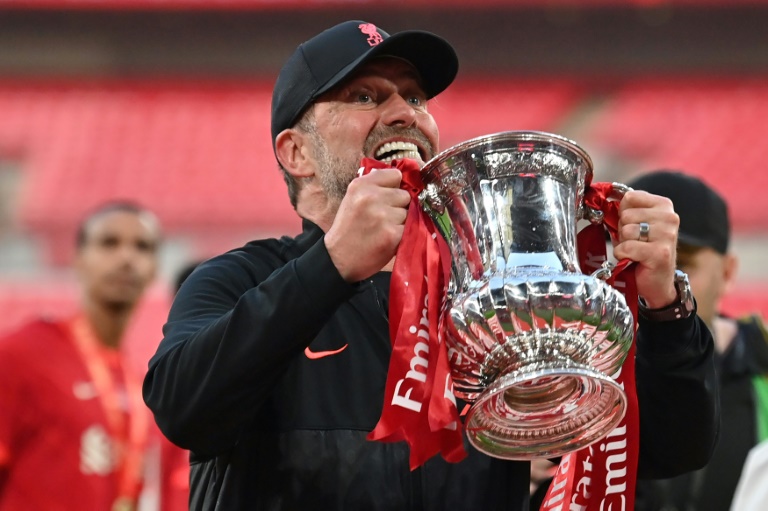 Klopp refuses to dream of stunning Premier League title triumph
