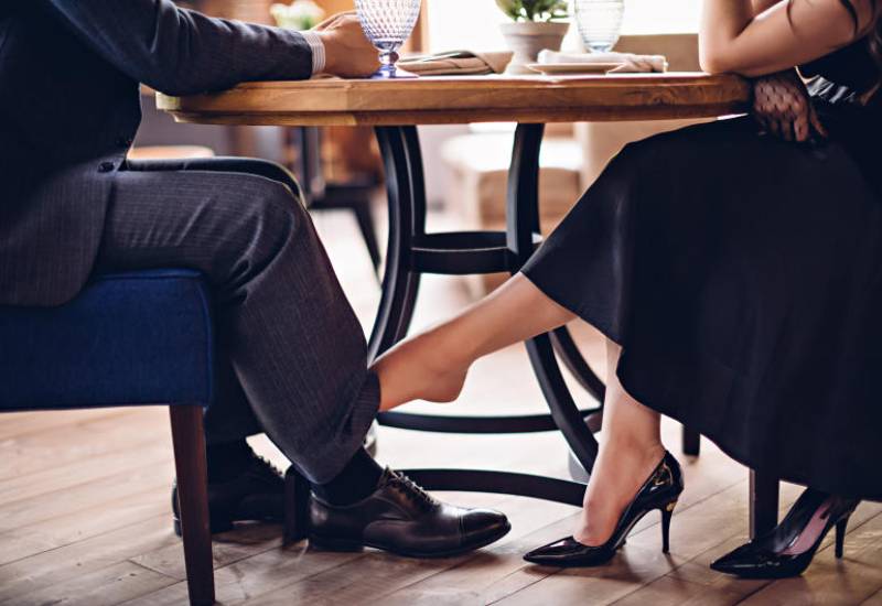 The unwritten rules of flirting Eve woman