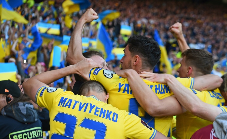 Ukraine beat Scotland to keep World Cup dream alive